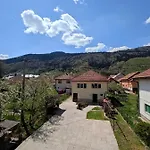 Muzur